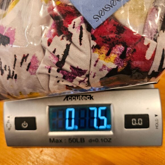 NWT Blouse Simply Vera Womens XL Colorful Asymmetrical Knit Stretch Bold Festive - Picture 13 of 13